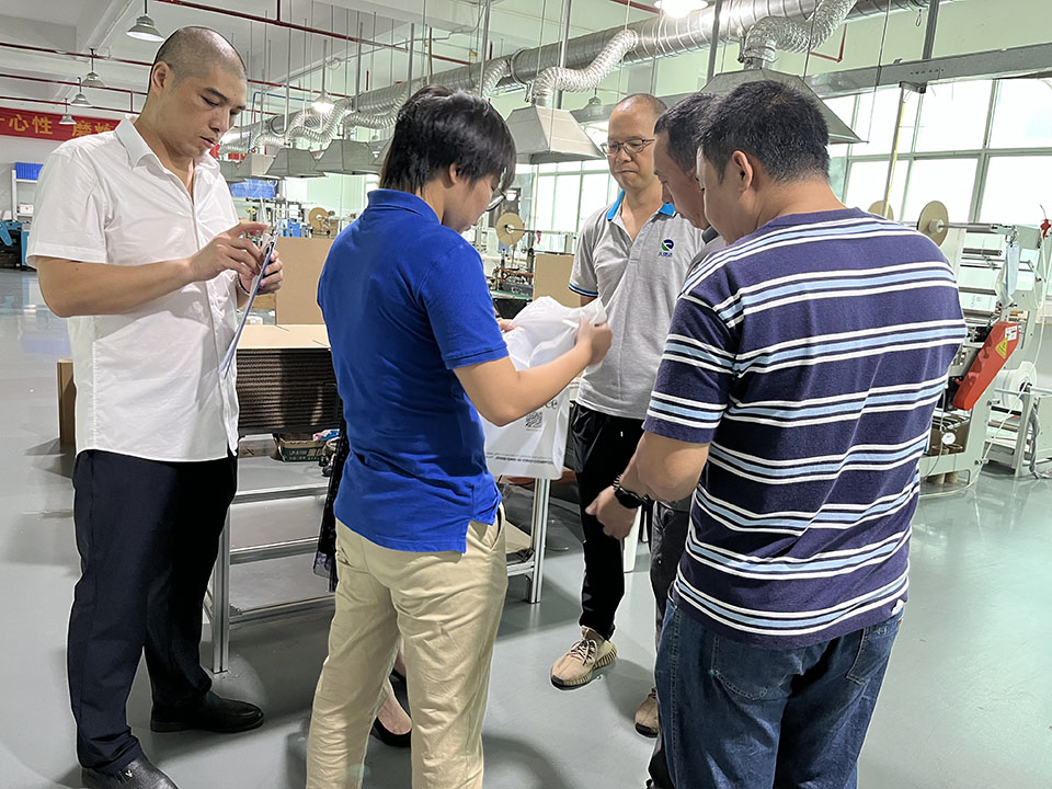 歡迎小米公司最后驗(yàn)廠環(huán)節(jié)！(圖2)